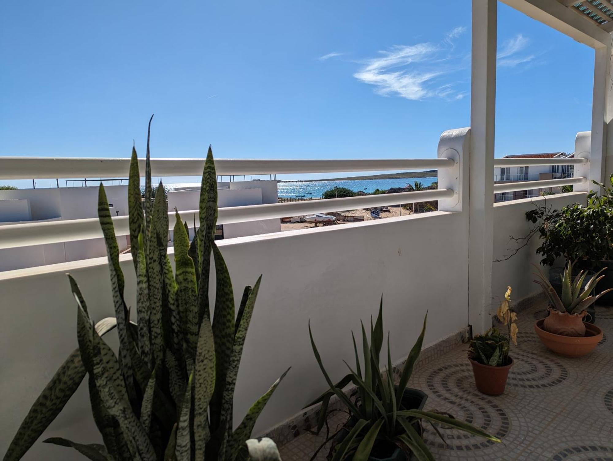Tropical Leaves Sea View Penthouse Ca Greta 2 Floor Apartment ซาลเรย์ ภายนอก รูปภาพ