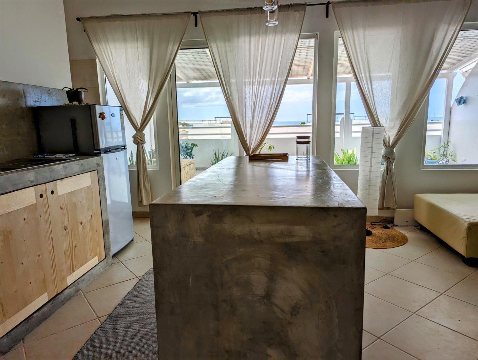 Tropical Leaves Sea View Penthouse Ca Greta 2 Floor Apartment ซาลเรย์ ภายนอก รูปภาพ
